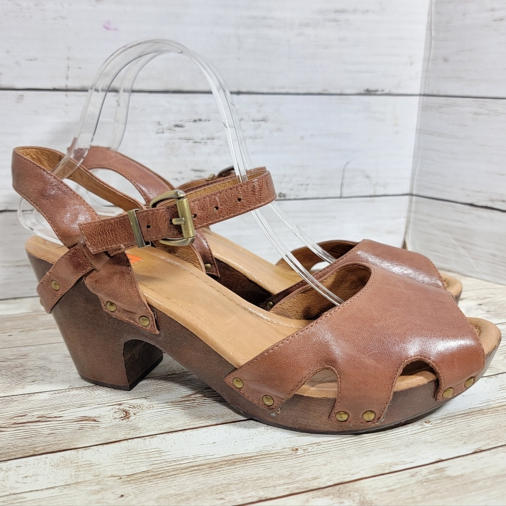 Miz Mooz Brown Leather Peep-Toe Clogs